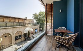 Island City Boutique Hotel